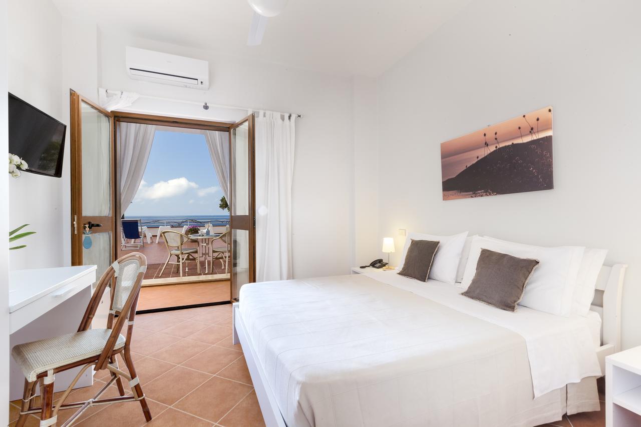Il Cefalo Hotel & Restaurant Castellabate Buitenkant foto